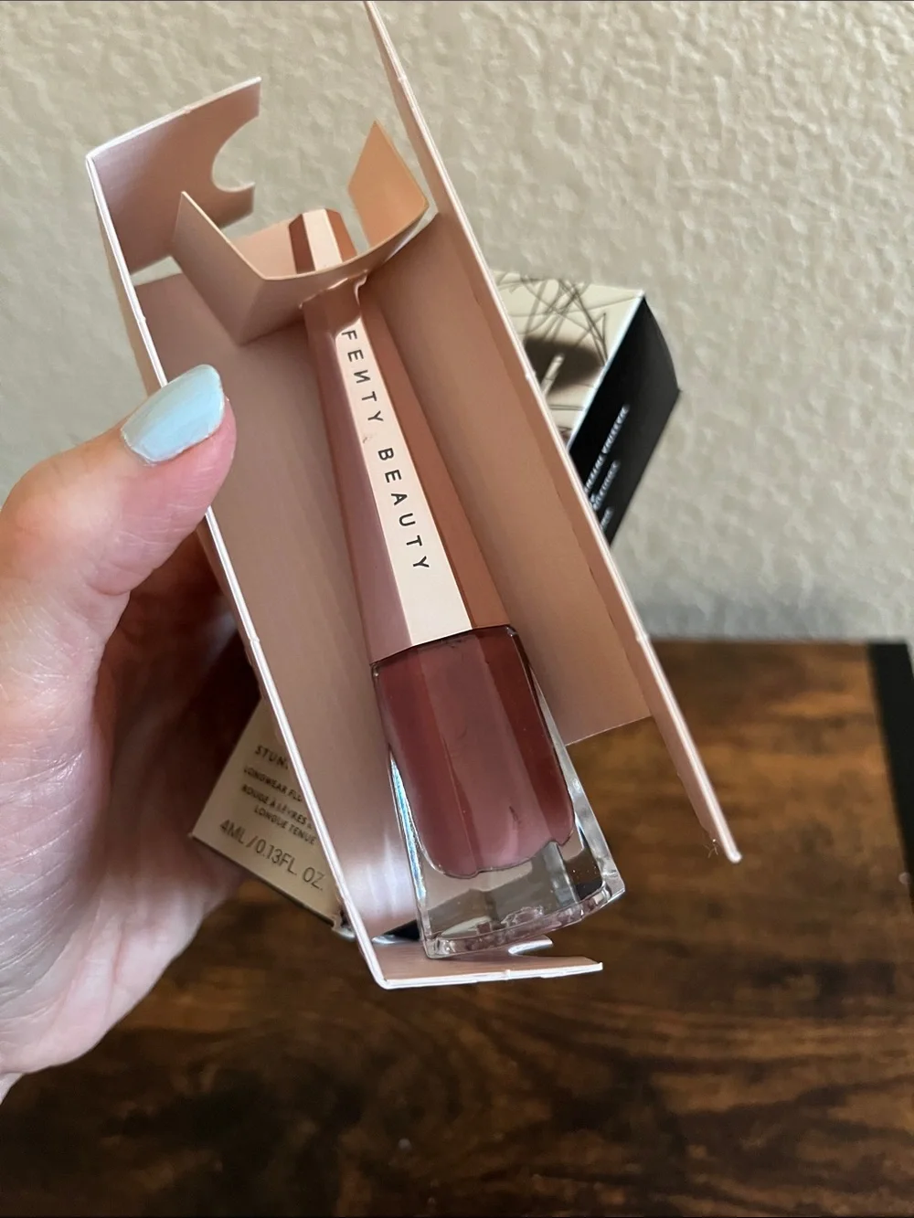 🆕 Fenty Beauty Stunna Lip color, Uncuffed